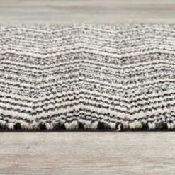 B&M Buddy Chevron Mono Doormat -Home Accessories Shop 392186 buddy chevron mat mono 2